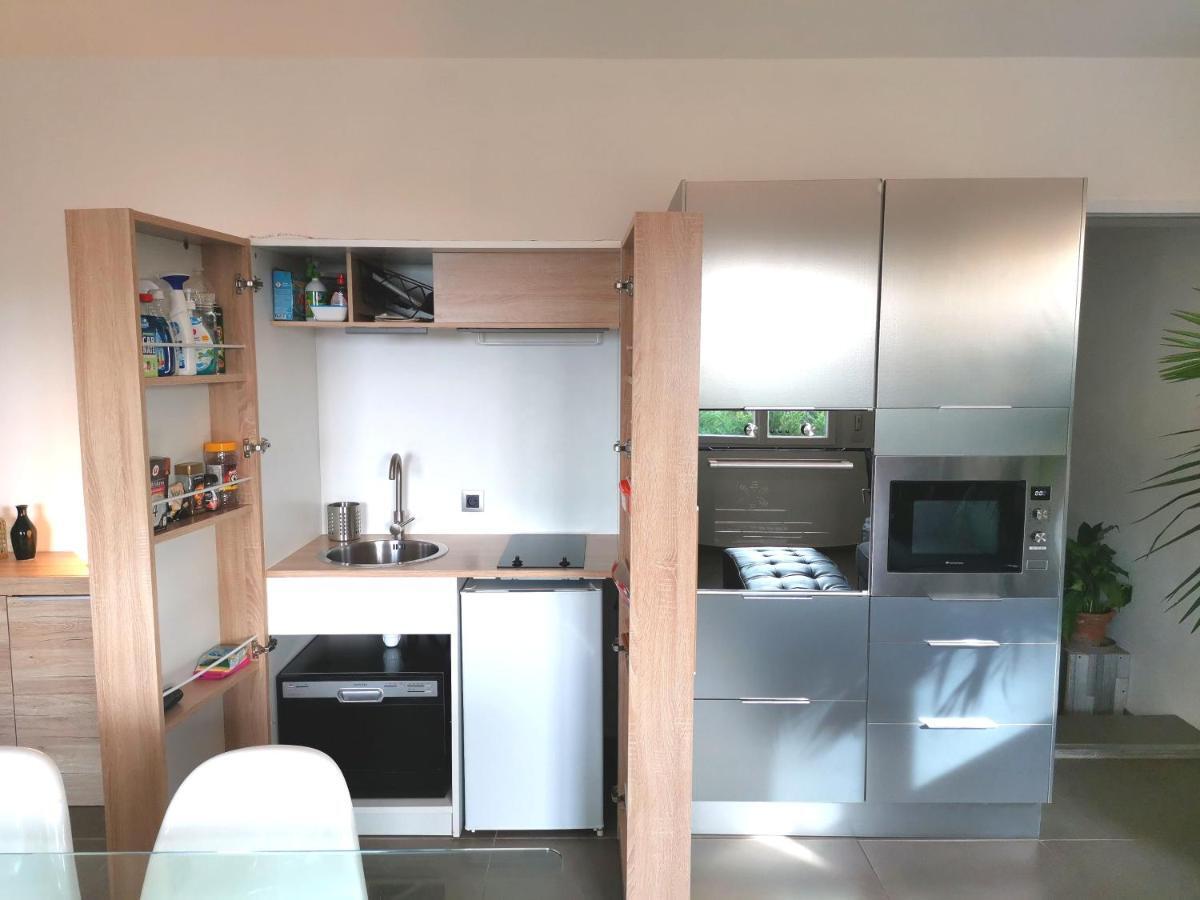 Appartement Pinede Man Yelle Sanary-sur-Mer Eksteriør billede