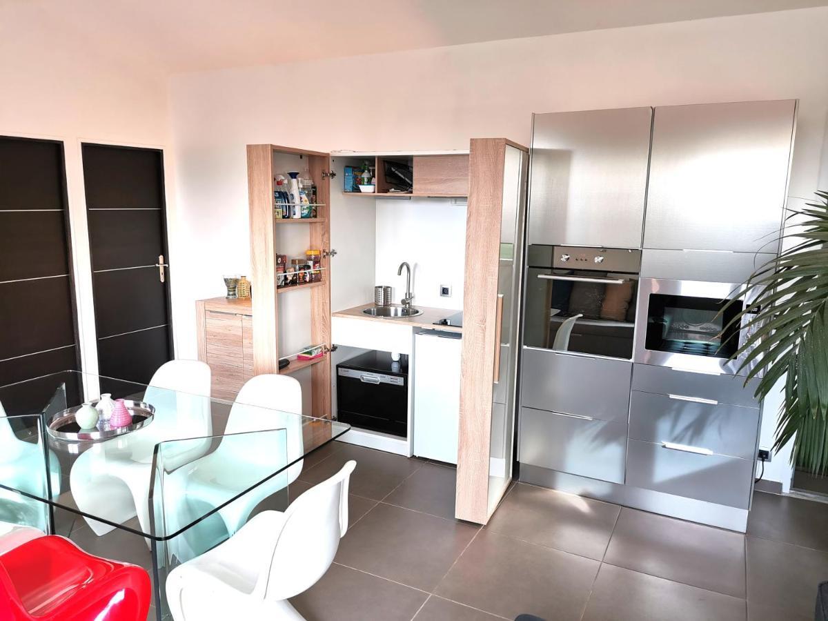 Appartement Pinede Man Yelle Sanary-sur-Mer Eksteriør billede